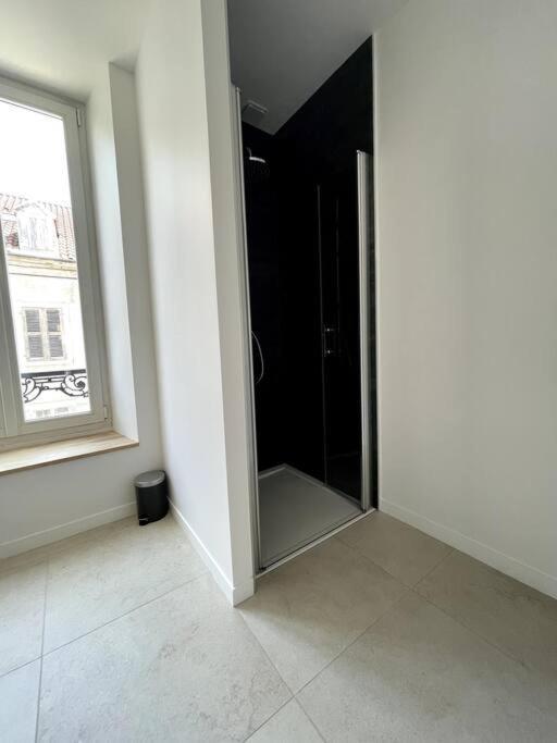 Les Suites Paloises - Appt. 5 : Henri IV Pau Exterior photo